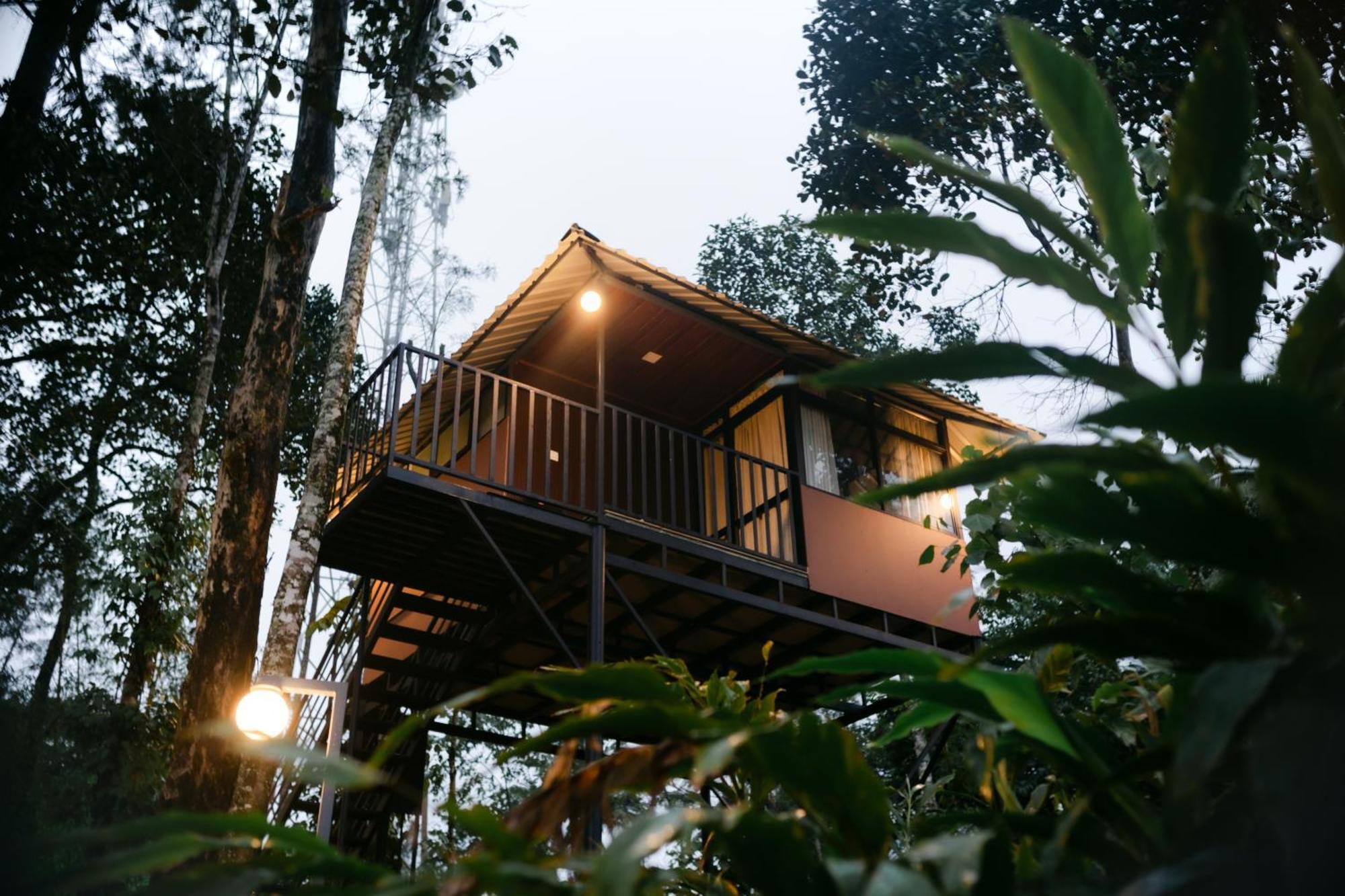 Swag Vista Resort Anachal Exterior photo