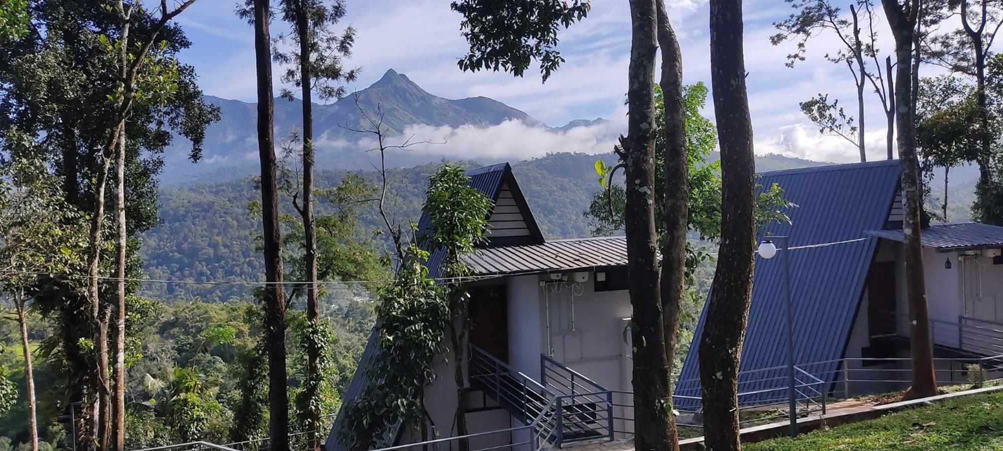 Swag Vista Resort Anachal Exterior photo